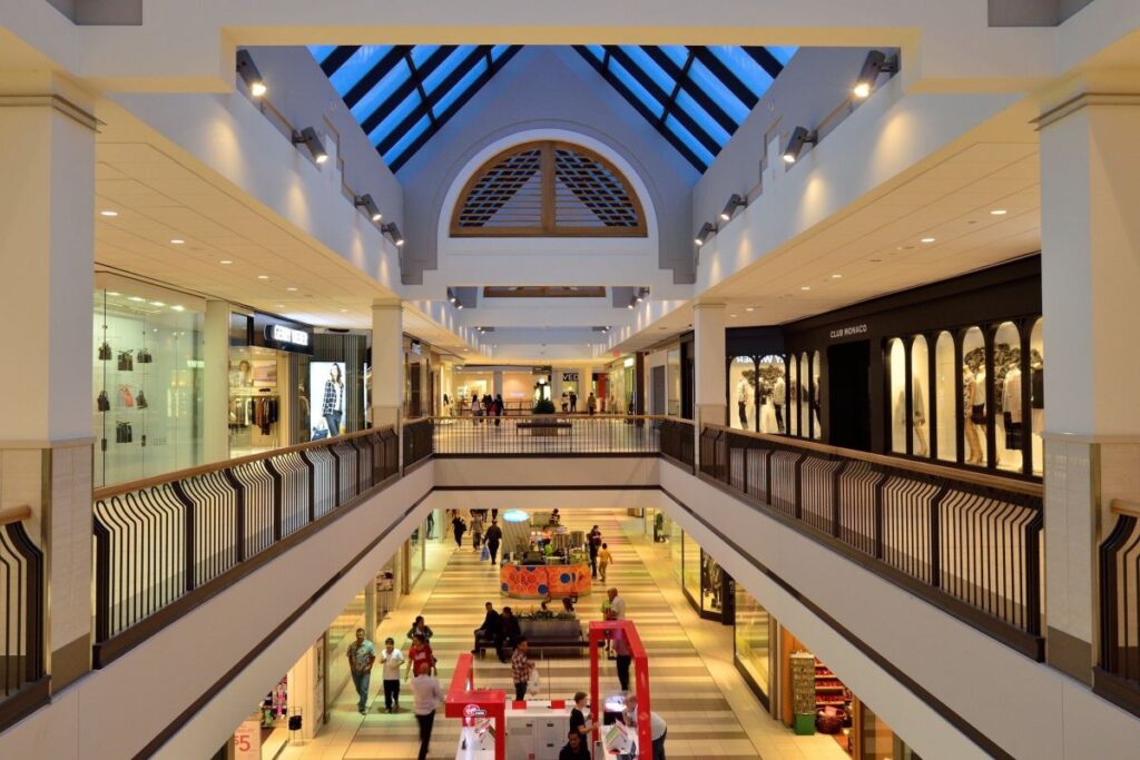 Shopping Centerss